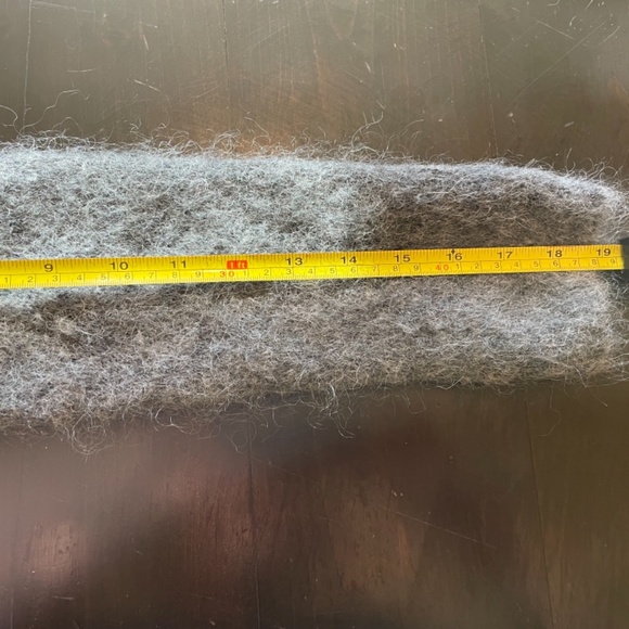 Des Petits Hauts Mohair striped gray, yellow (Women L), loose fit Sweater. - Picture 11 of 11